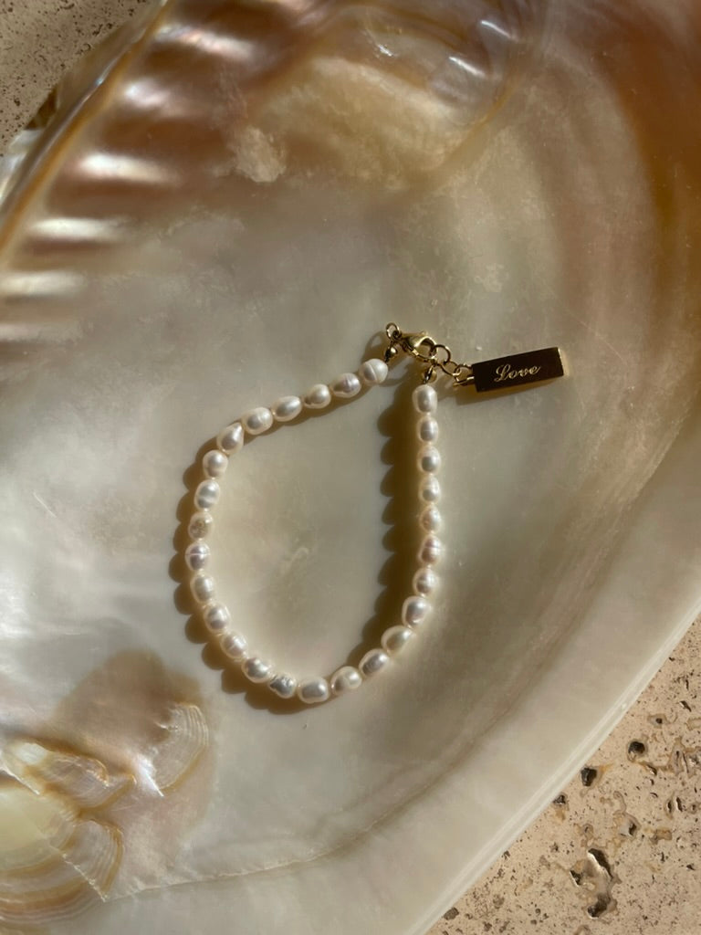 Pearl Bracelet