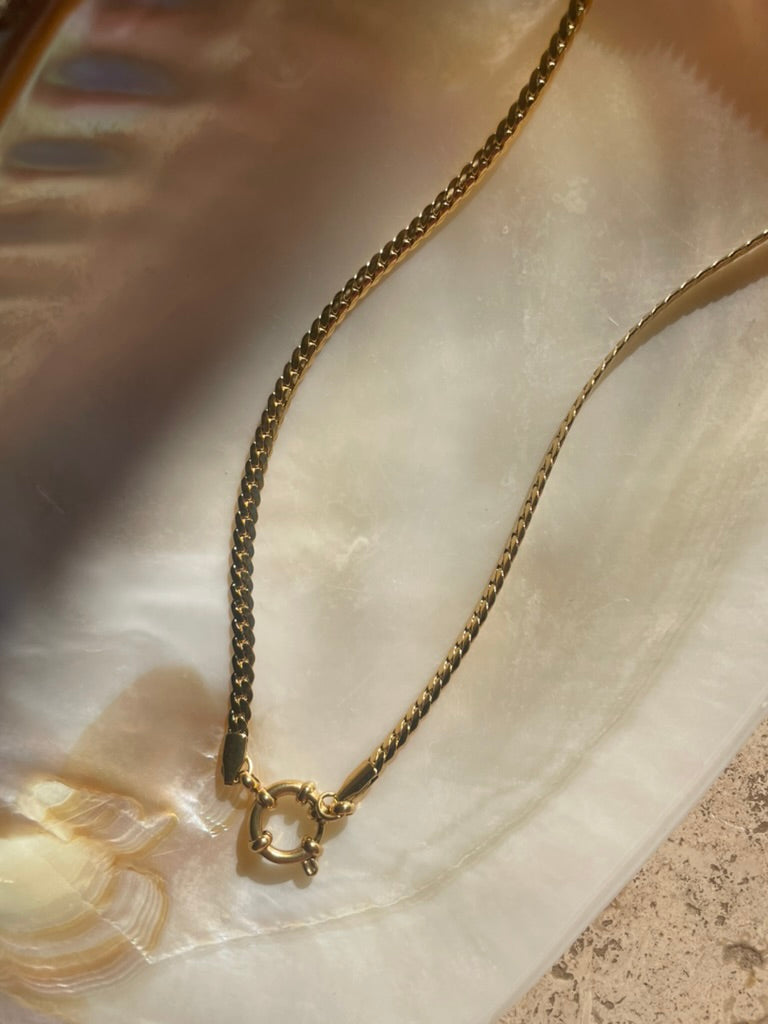 Rhae Waterproof Chain