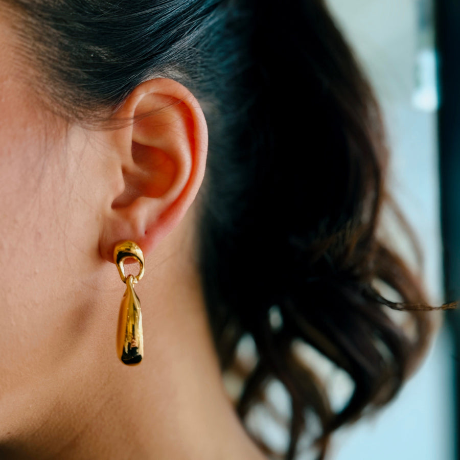 Helena Drop Earring